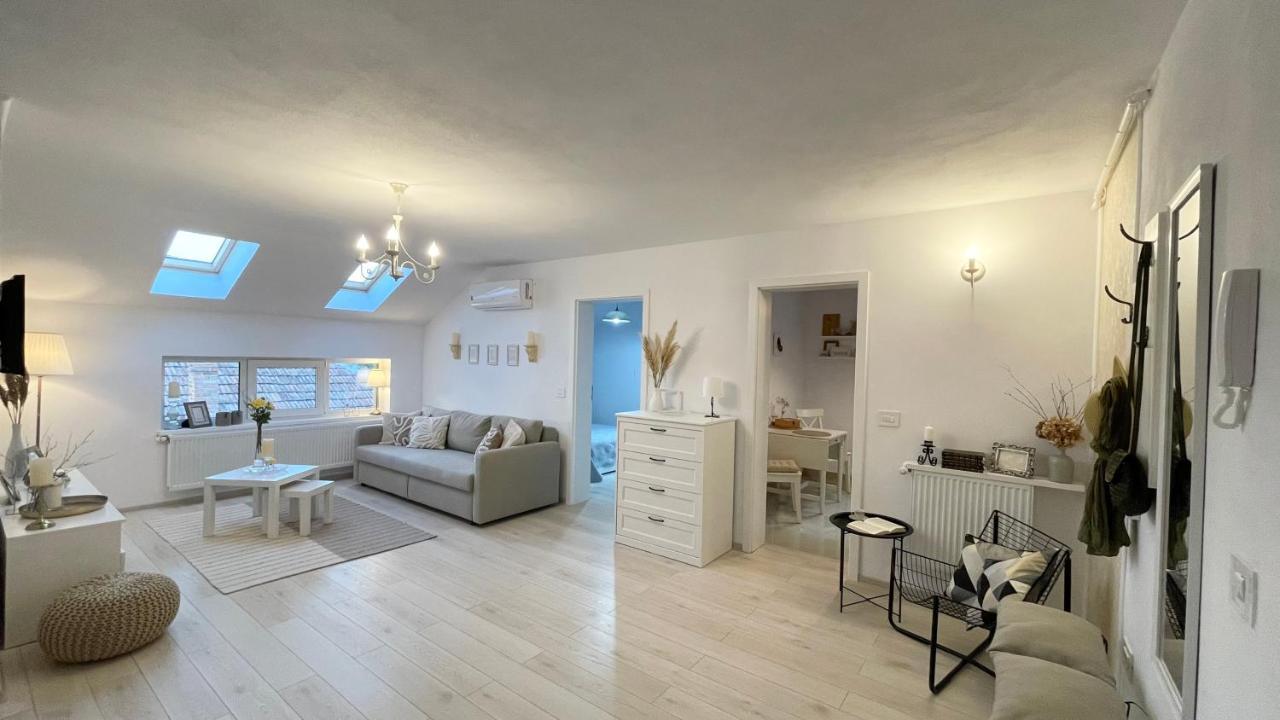 Apulum Apartment Alba Iulia Exterior foto